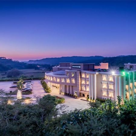 골든 튤립 찬디가르 - 판츠쿨라 호텔 판체쿠라 외부 사진